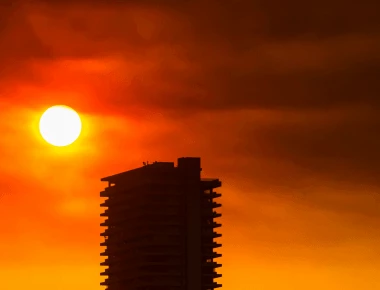 Ο «καύσωνας της χιλιετίας» φέρνει συναγερμό στην Πορτογαλία: «Θα έχουμε 50 βαθμούς» - Βροχές στην Ελλάδα & μετά... τέφρα